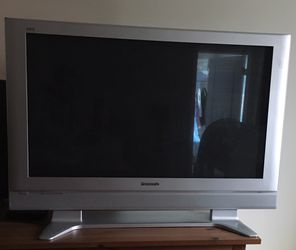 Panasonic 42" tv