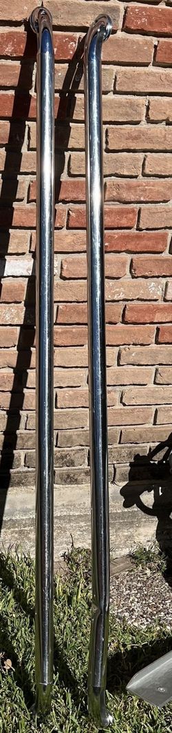 OBS CHROME BED RAILS, ONE IS BENT A LITTLE BIT, GR8 90’S QUALITY! $30 FIRM. 77082