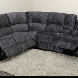 New Sectional, Delivery Available!!