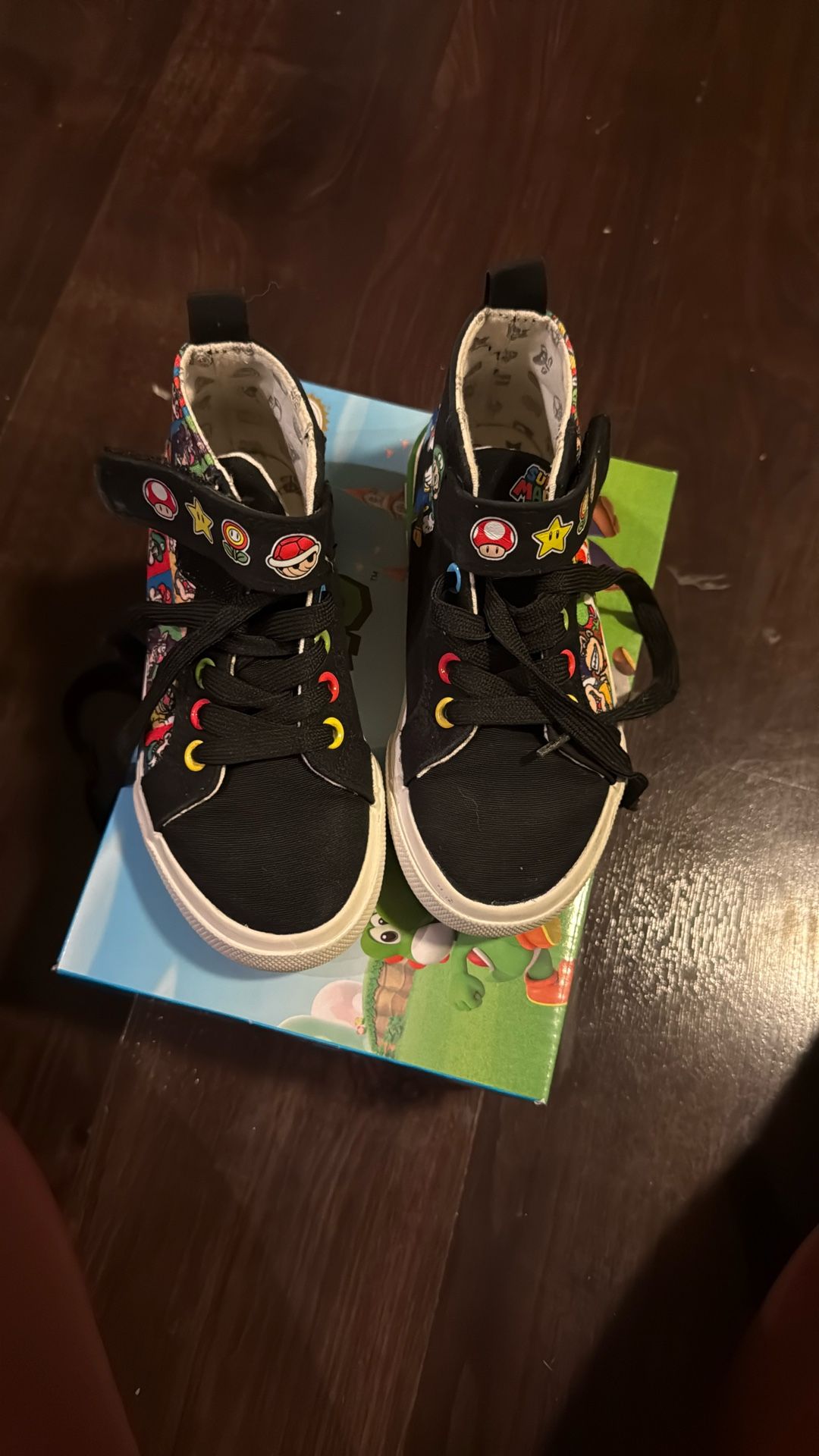 12 Child, Super Mario bros Sneaker