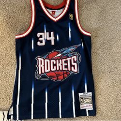 Hakeem Olajuwon Throwback Jersey