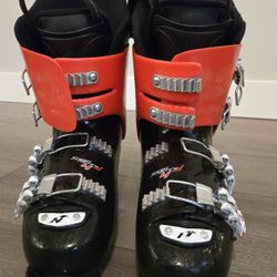 Great Ski Boots For SALE- Nordica Speed Machine 4 