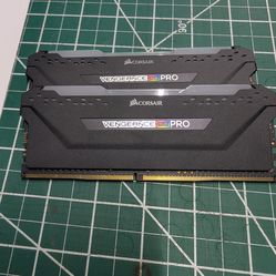 Corsair Vengeance DDR4 RGB PRO RAM