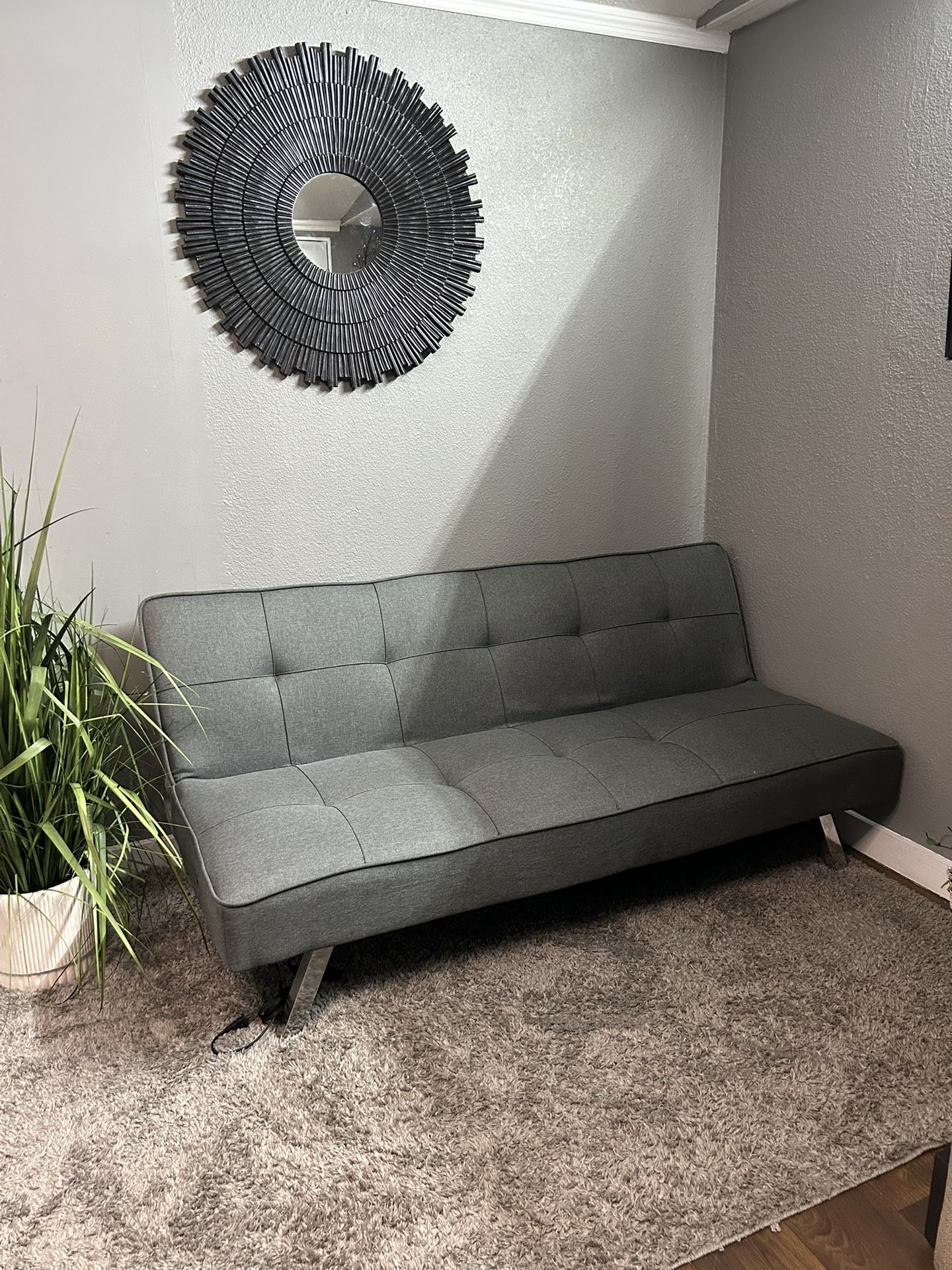 Gray Futon