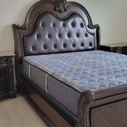 Queen Bed With Bedside Tables