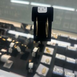 Aretes 10k  1.5 Grms 