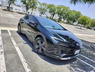 2024 Toyota Prius