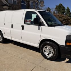 2019 Chevrolet Express 2500