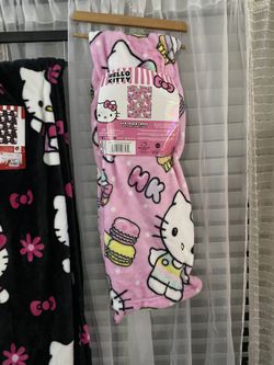 Hello Kitty Blanket