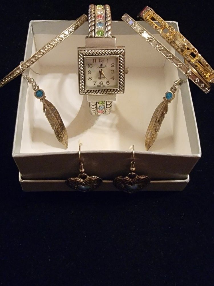 Womens Canns Watch/2 Earrings/3 Glittering Bracelets