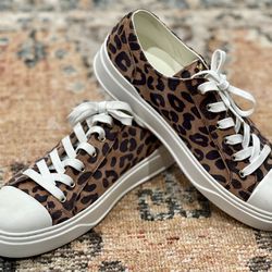 Stuart Weitzman Leopard Sneakers, Cheetah, Sammy Low Top, Sued 