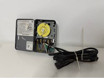 Little Gray Box Automatic Electric Water Heater