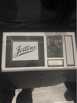 graduation frame