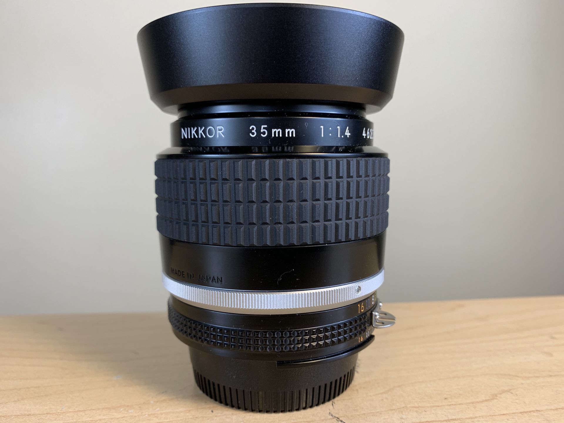 Nikon 35mm F1.4 AIS Lens