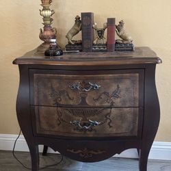 Late 20th Century French Louis XV Style Inlaid Bombe Chest / Entry / Console Table