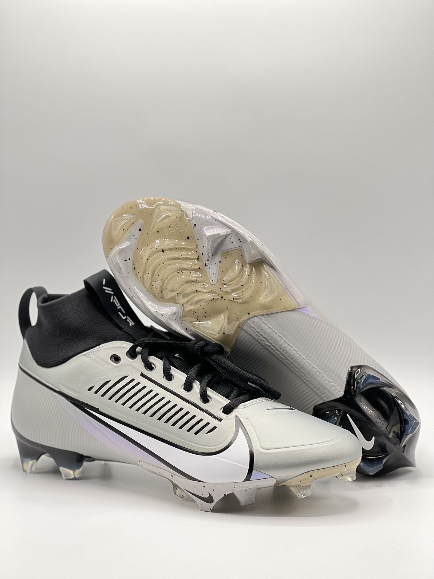 Nike Vapor Edge Pro 360 Men Size 12 13 Football Cleats Silver
