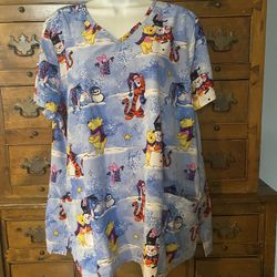 Woman’s Scrubs Top Size XL Disney Pooh & Friends 