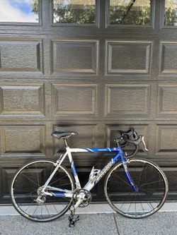 Cannondale Caad 5 R 600 Road Bike