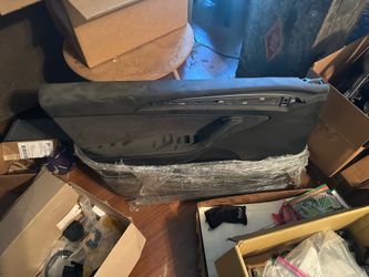 Tesla model y door panel