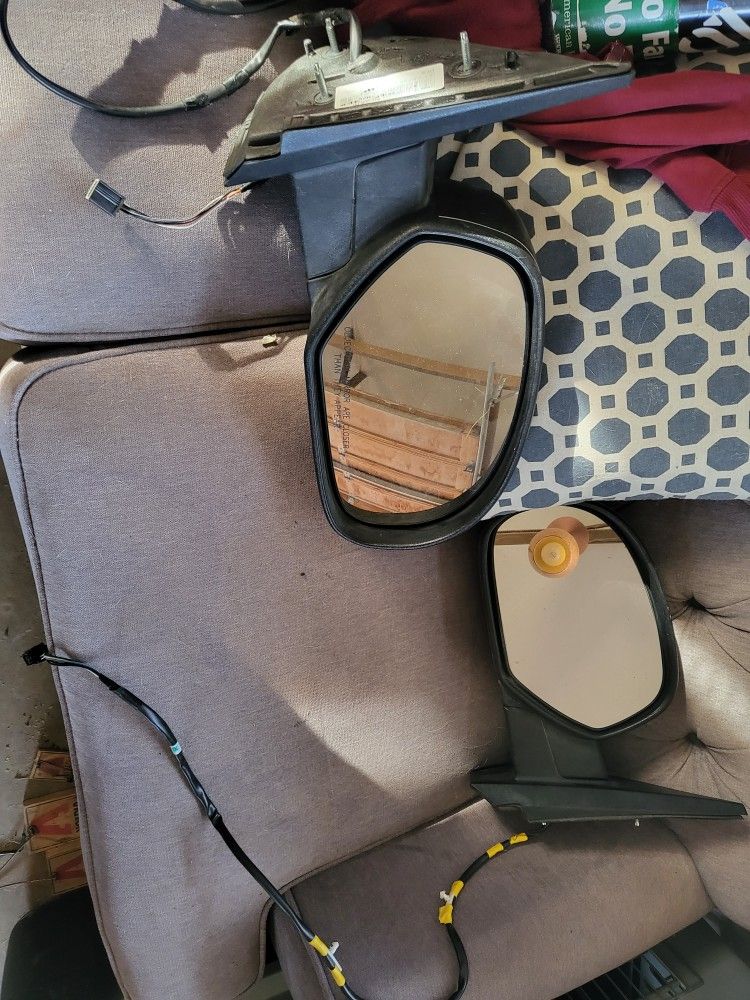 2011 Silverado OEM Mirrors