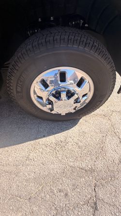 6 Michelin Primacy XC LT235/80R18 Tires – 2026 GMC Sierra 3500HD Dually Take-Offs – Like New