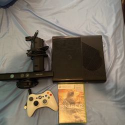 Xbox 360 With Kinect With 1 Controller And A Game