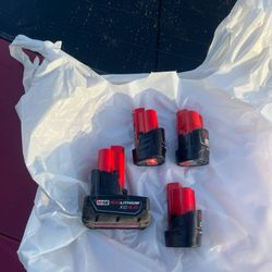 Milwaukee M12 Baterías $100 Firme Precio No Pierdas Tu Tiempo Con Ofertas 