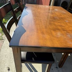 Dinner Table And Chairs 