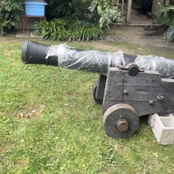 Pirate Cannons ( From Curse Of The Black Pearl)