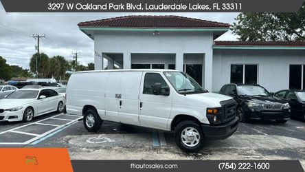 2014 Ford E250 Cargo