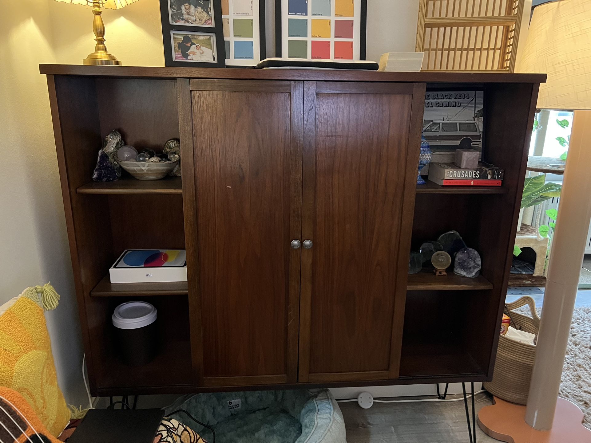 Solid Wood Mid Century Modern Display Hutch Dresser