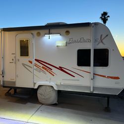 2007  Rv Trailer 