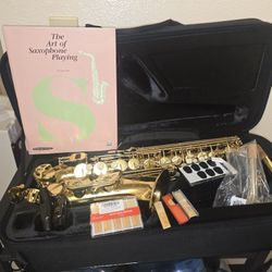 Jean Paul Alto Saxophone Complete Set w/ Case, Book and