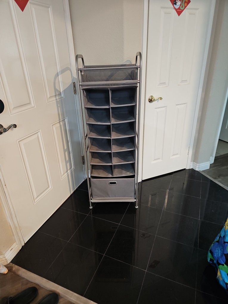 Shoe Rack Woth Storage