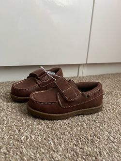 Children’s Place boy shoes