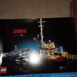Jaws Lego Set