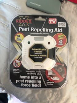 Pest repelling aid for rodents and mice