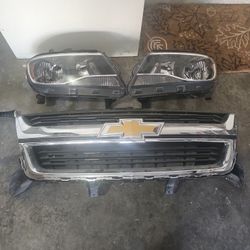Chevy Colorado Head Light And Grill