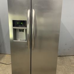 Fridge 36W No Issue Working Properly 