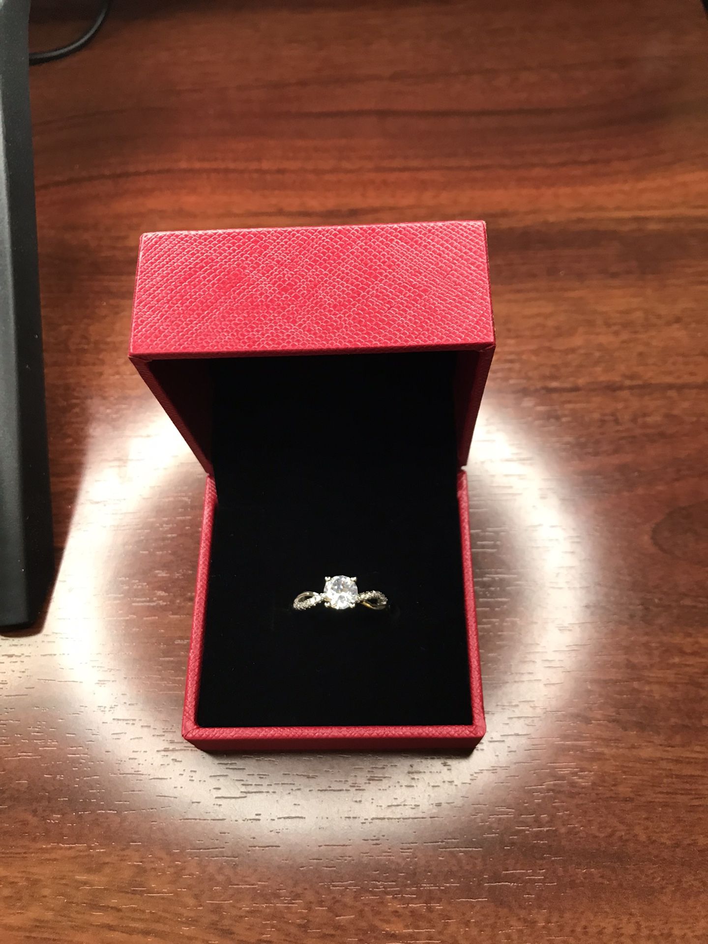 1 Carat Moissanite Ring For Women