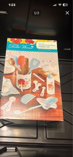 The Pioneer Woman (20 pc kitchen gadgets)