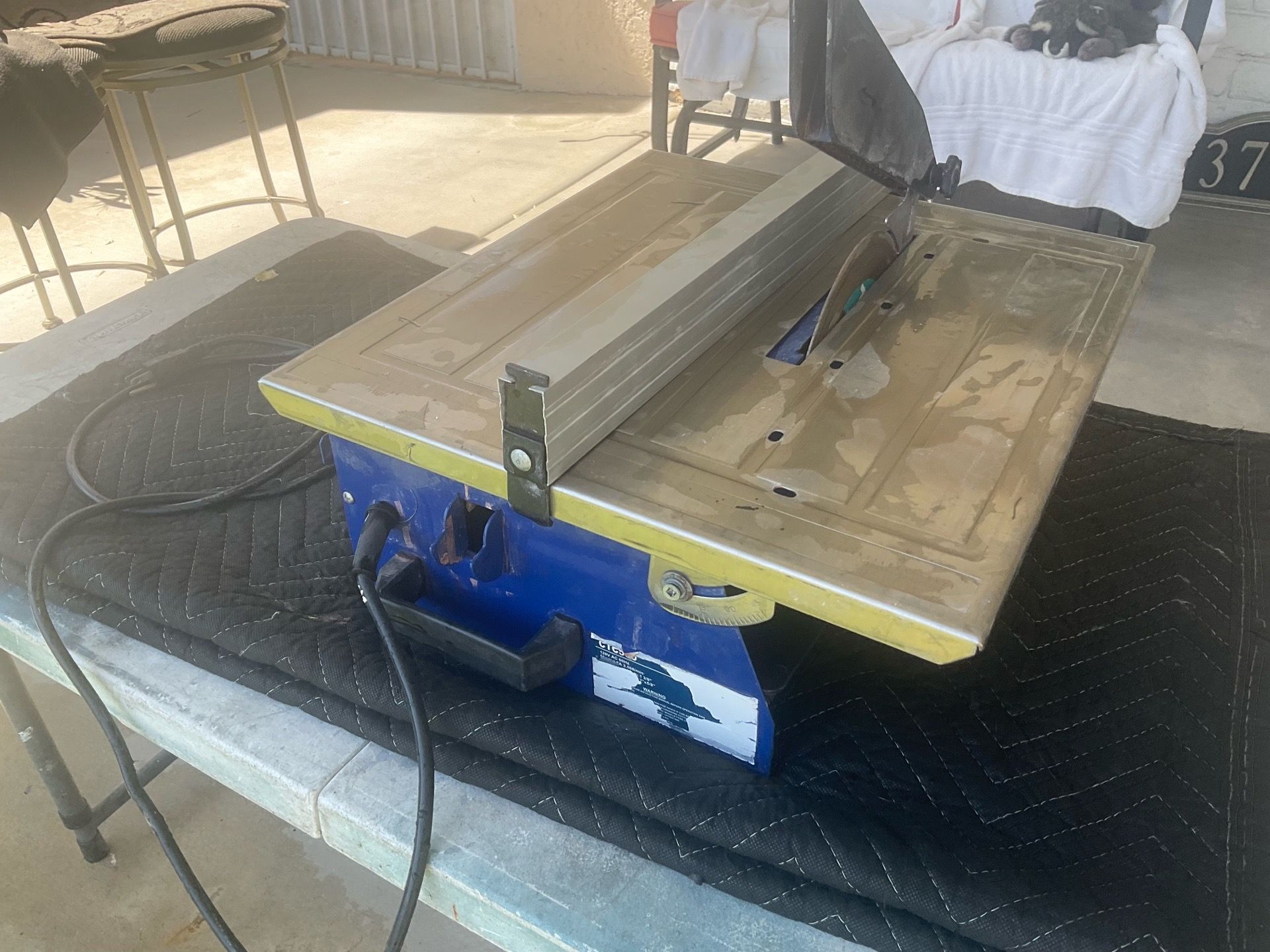 Tile diamond saw