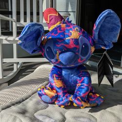 STITCH CRASHES DISNEY PLUSH ALADDIN 