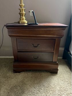Bedroom set