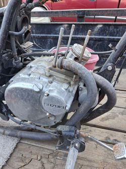 09 suzuki Gz250 parts