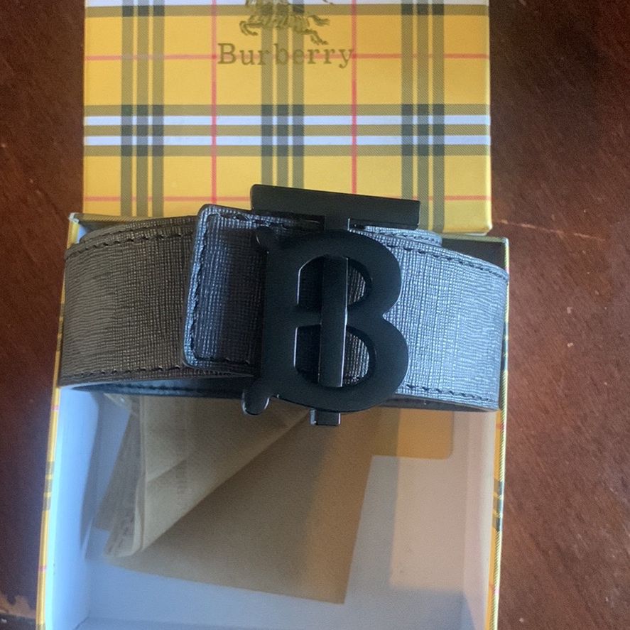 Burberry Belt for Sale in South Gate, CA - OfferUp