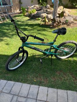 BMX bike