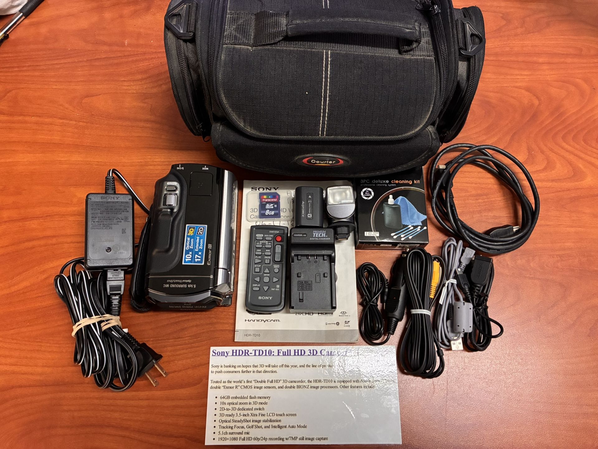 Sony 3D Handycam HDR-TD10E Camera Camcorder MINT Condition