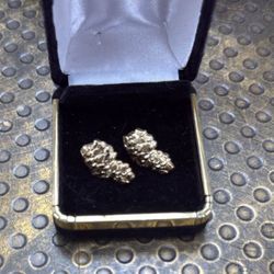 Gold Nuggets 