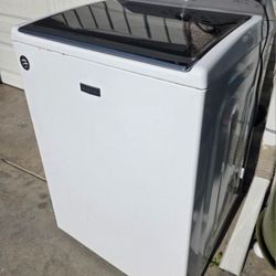 Maytag Washing Machine  XL